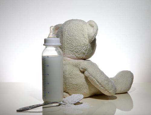 国外毒奶粉最新消息(海外频现毒奶粉)(1)