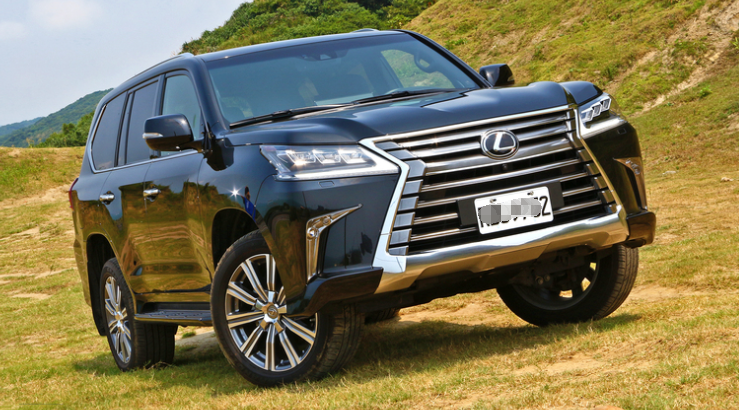 2. JEEP天马行空(Emperor)是来自美国的高端户外品牌,在国外已经有30多年的历史了,同时在美国还有着良好的口碑。