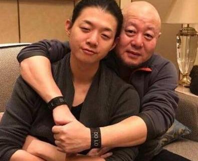 官方对霍尊事件的最新态度（火风发文力挺儿子霍尊）(19)