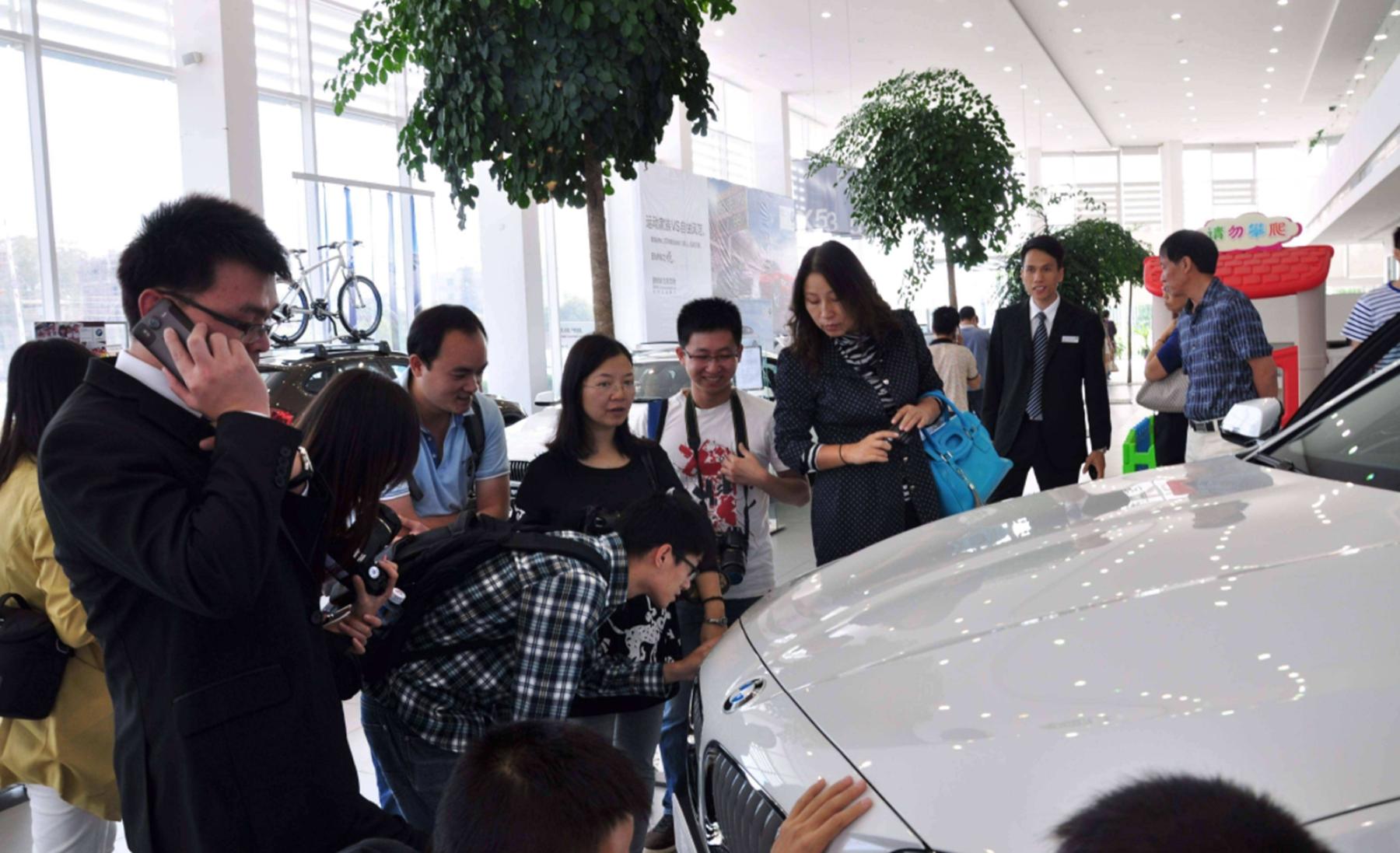 10万的裸车价购置税是多少(新车10万的车购置税多少)