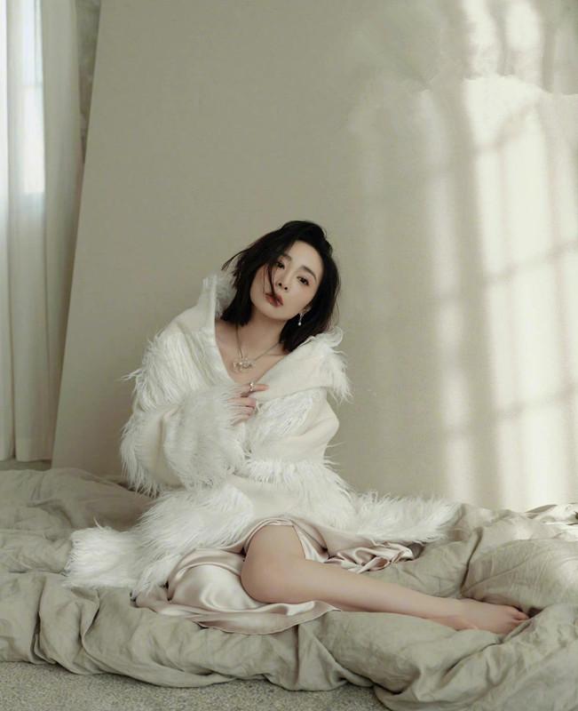 优雅迷人女星高叶风情大片，快来看温柔大嫂