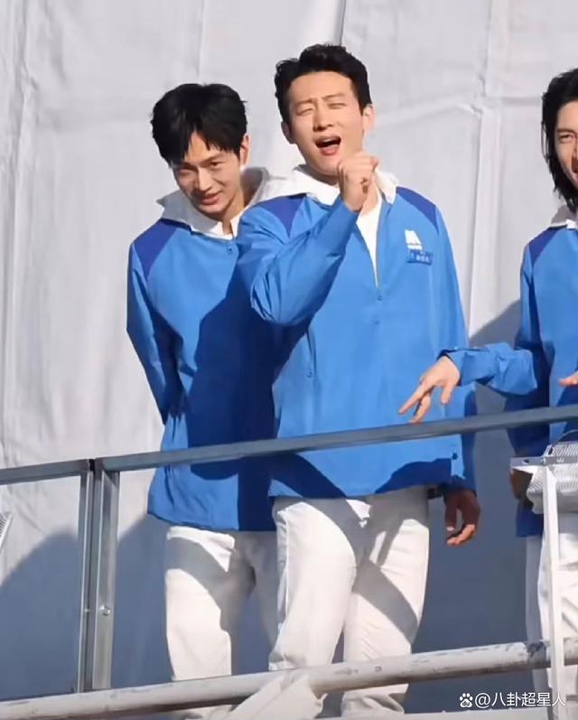 六公主公开处刑侯雯元! 显眼包侯雯元仿佛有镜头饥渴症