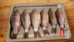 糟鱼的制作方法_好吃下饭的糟鱼简单易学