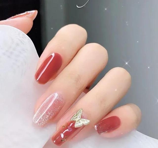 2023热门新年美甲款式造型，种草30款新年美甲高清美图