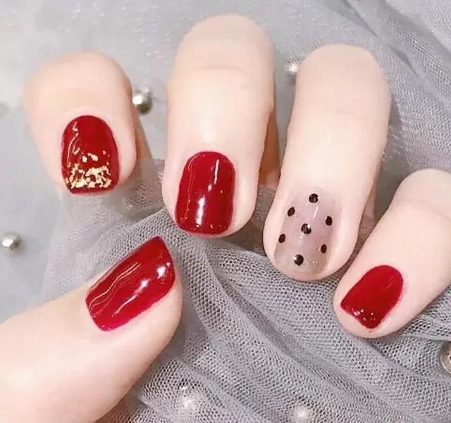 2023热门新年美甲款式造型，种草30款新年美甲高清美图