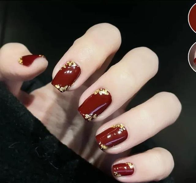 2023热门新年美甲款式造型，种草30款新年美甲高清美图