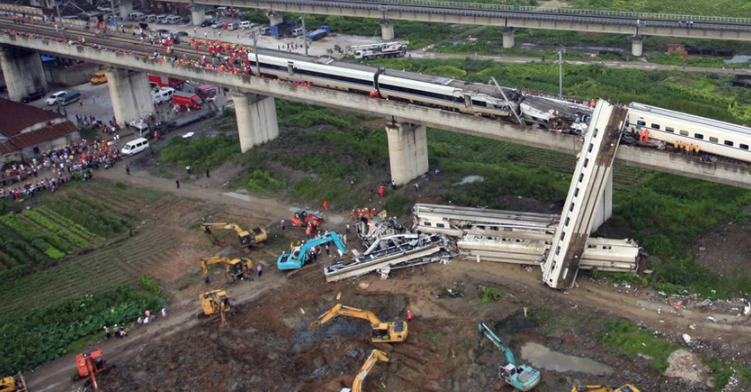 温州高铁事故发生了什么,温州723铁路事故死了多少人