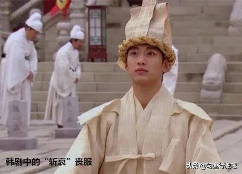 家族里出五服是什么意思(家族出五服是什么意思)