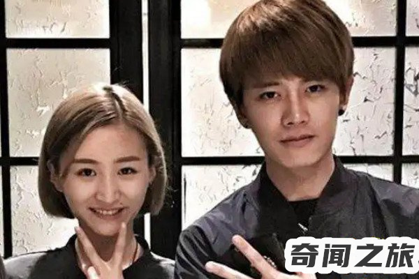 任嘉伦的老婆照片,一家三口,家庭生活幸福