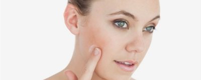 ​晚霜可以白天用吗