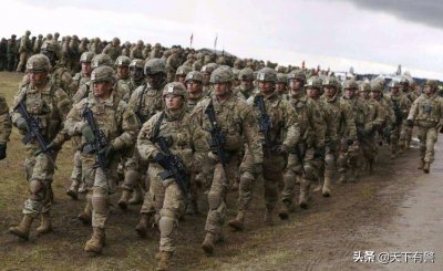 ​一个师的正规编制是多少人(我国一个师有多少人)