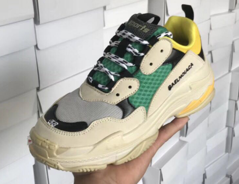 老爹鞋怎么系鞋带(老爹鞋鞋带的系法)