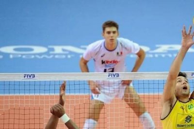 ​y2j招牌必杀技是什么