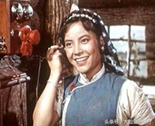 晒一晒老演员王苏娅的美照，参军时刚满十岁，在文工团任舞蹈演员