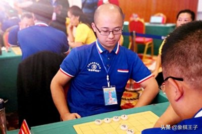 ​南汇大赛德国猛将痛失冠军 姚洪新逆袭称王笑傲群雄 60岁老将亚军