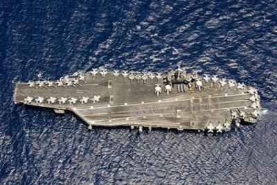 ​林肯号航母