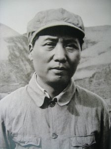 ​谭希林：一枪救了毛主席，一炮挽回井冈山，为何只被授予中将？