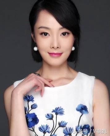 赵兆演功夫片身手凌厉受到好评,被誉为“民国版霹雳娇娃”