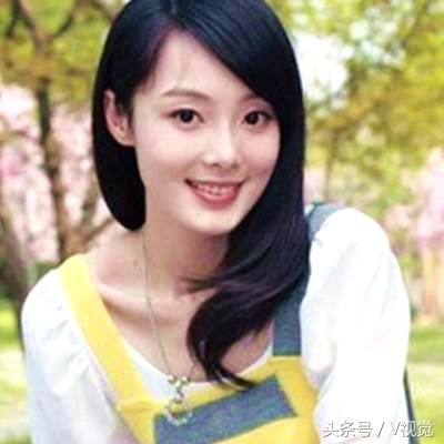 赵兆演功夫片身手凌厉受到好评,被誉为“民国版霹雳娇娃”