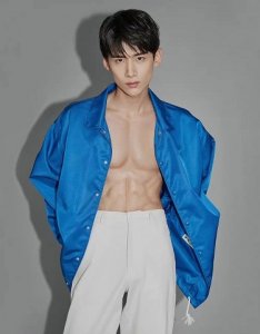 ​白敬亭个人简介资料（白敬亭年龄多大）