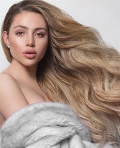 ​哥伦比亚网红模特Nathalie Paris 这嘴唇爱了