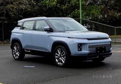 ​适合女生开的车(盘点5款适合女生开的车)