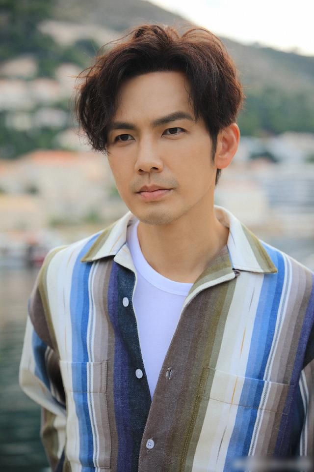 钟汉良个人资料档案（钟汉良谭松韵的电视剧叫什么名字）-