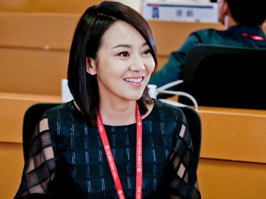 太太万岁剧情简介（电视剧太太万岁讲的什么故事）-