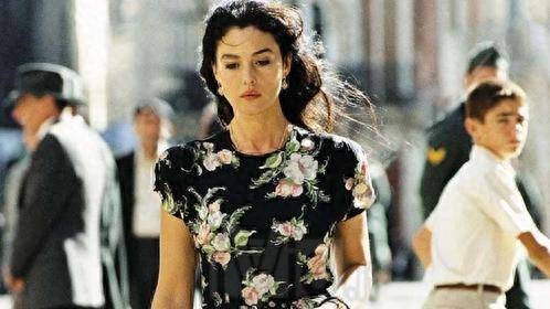 西西里的美丽传说剧情解读(西西里的美丽传说讲了一个什么故事)-