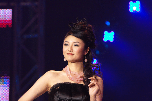 揭主持人卢靖个人资料 卢靖主持的节目有哪些