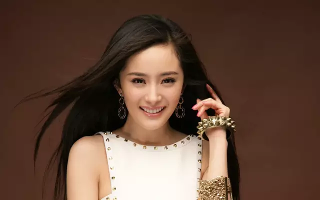 娱乐圈中的大胸姐