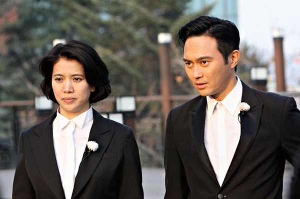 张智霖的老婆是谁