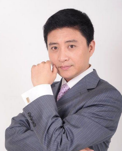 周炜简历曝光，他的身世，大家都惊呆了