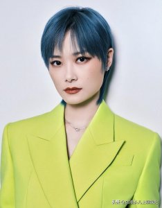 ​李宇春个人资料简介（李宇春是哪一年的超级女声）