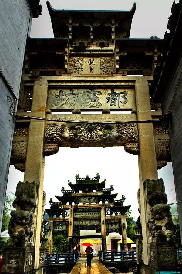 中国古兴办中的雕塑之美