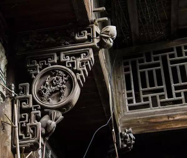 中国古兴办中的雕塑之美