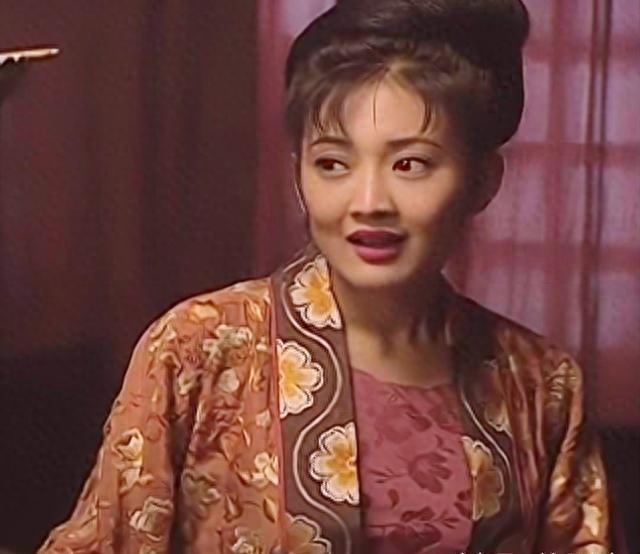 水浒传扈三娘演员是谁扮演的（98版水浒传女演员名单）-