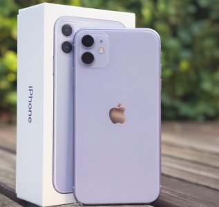 ​苹果叉x好还是苹果11好（苹果十一和苹果叉哪个好）