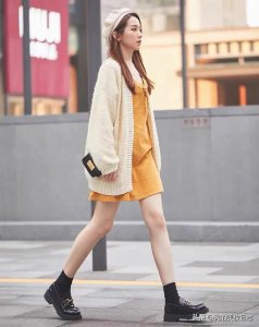 ​皮鞋怎么搭配女生（女士皮鞋穿搭技巧分享，点亮初春穿搭小心思）