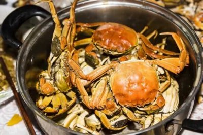 ​螃蟹蒸多少分钟可以熟 螃蟹蒸15分钟还有寄生虫吗 生蚝和螃蟹可以同时蒸吗