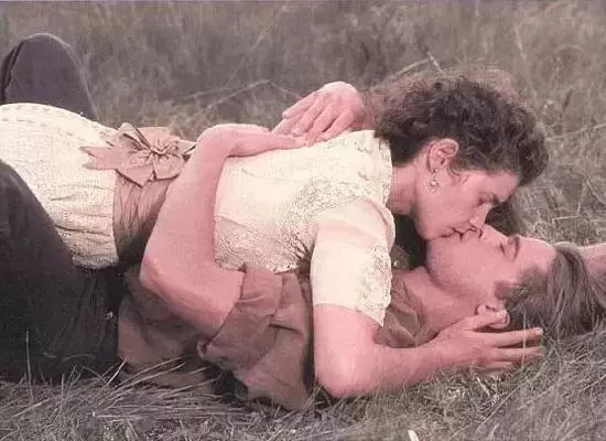 邵氏拍摄的金庸武侠电影有哪些（十三部邵氏拍摄的金庸武侠电影推荐）