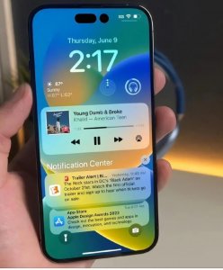 ​苹果在保修期内换电池免费吗（iphone官网换电池价格）