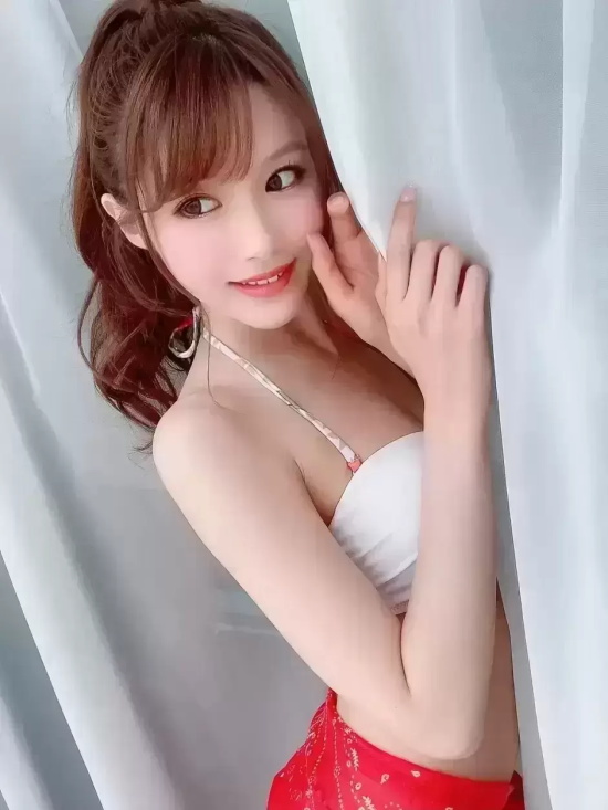 一生之敌相泽南美图分享，刚出道就锋芒毕露！