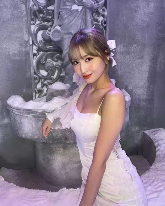 平井桃为什么叫momo(momo平井桃高清组图)