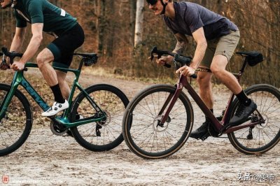 ​road lane way track的区别 road和roads的区别