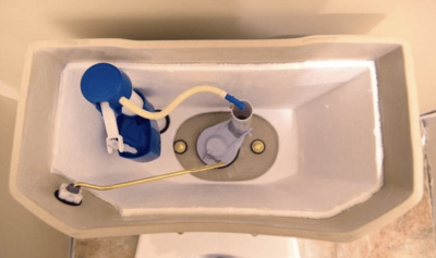 ​抽水马桶水箱漏水怎么维修 抽水马桶水箱漏水怎么维修图解