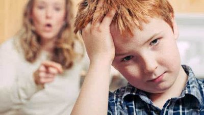 ​男生说要喝奶是什么意思(12岁男孩竟说要吃奶？妈妈该如何面对)