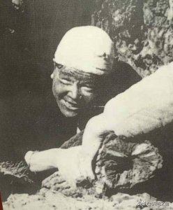 ​张思德的简介(英雄模范人物张思德 真人图片您见过吗)