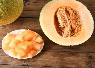 ​新疆哈密瓜几月份成熟上市（在每年的夏季和秋季自然成熟）