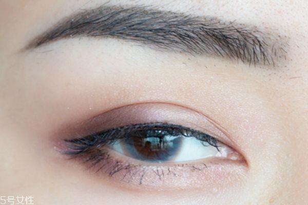 lunasol双色眼影盘有哪些颜色 lunasol双色眼影画法 lunasol双色眼影盘有哪些颜色 lunasol双色眼影画法